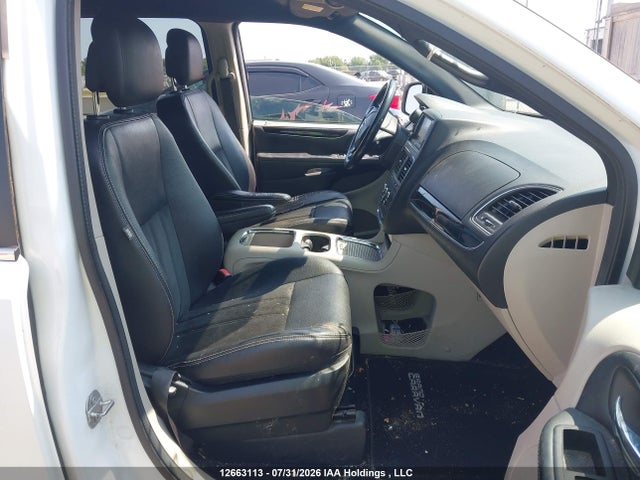 Продажа на аукционе авто 2017 Dodge Grand Caravan Cvp/sxt, vin: 2C4RDGBG3HR882765, номер лота: 12663113