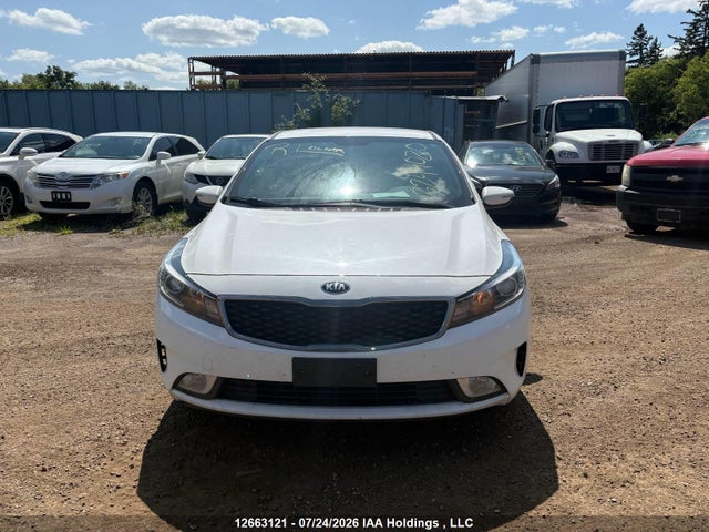 KIA FORTE EX 2017 3KPFL4A83HE106619 Image 10