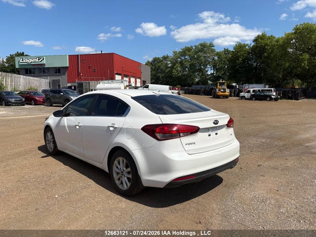 KIA FORTE EX 2017 3KPFL4A83HE106619 Image 3