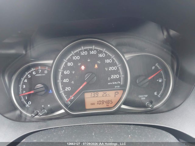 12663127 :رقم المزاد ، VNKKTUD30FA047826 vin ، 2015 Toyota Yaris مزاد بيع