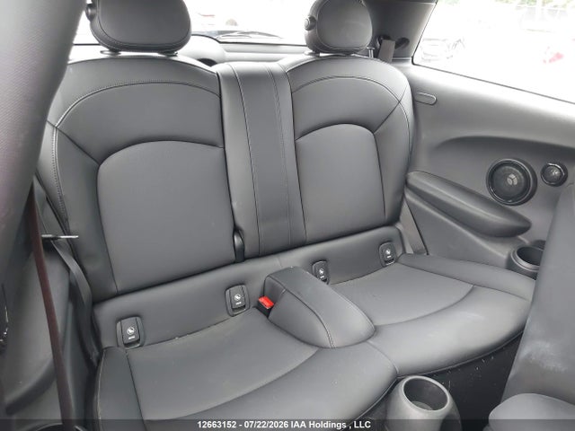Mini 3 Door Cooper 2019 WMWXP5C51K2H30991 Image 8