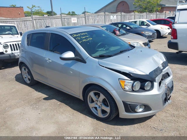 12663164 :رقم المزاد ، 1G1JC6SH7F4195297 vin ، 2015 Chevrolet Sonic Lt Auto/lt Manual مزاد بيع