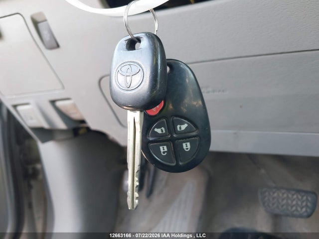 Продаж на аукціоні авто 2014 Toyota Sienna, vin: 5TDKK3DC3ES415293, номер лоту: 12663166