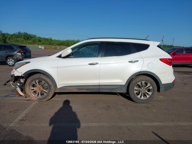 2014 Hyundai Santa Fe Sport 2.4 Premium მანქანა იყიდება აუქციონზე, vin: 5XYZU3LB1EG177538, აუქციონის ნომერი: 12663185