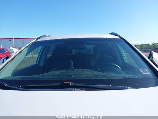 2014 Hyundai Santa Fe Sport 2.4 Premium მანქანა იყიდება აუქციონზე, vin: 5XYZU3LB1EG177538, აუქციონის ნომერი: 12663185