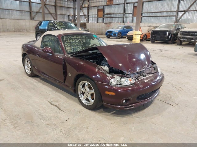 Продажа на аукционе авто 2000 Mazda Mx-5 Miata, vin: JM1NB3537Y0144502, номер лота: 12663195