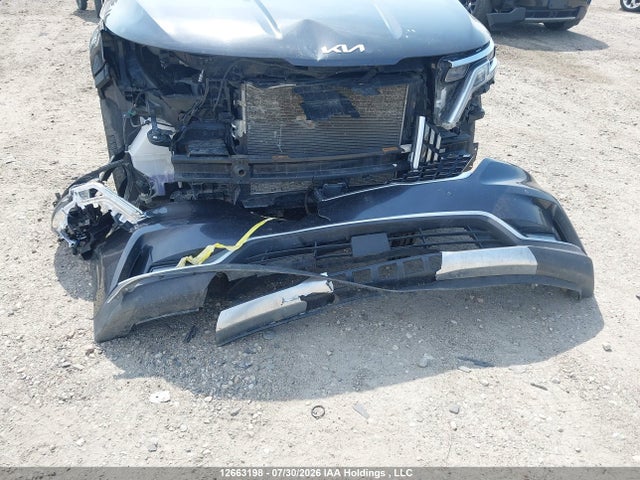 Auction sale of the 2022 Kia Carnival Sx, vin: KNDNE5H34N6151401, lot number: 12663198