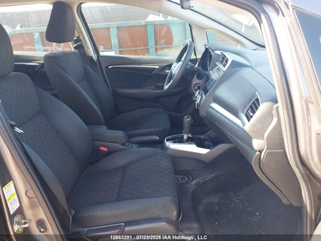 2015 Honda Fit Lx მანქანა იყიდება აუქციონზე, vin: 3HGGK5H55FM109504, აუქციონის ნომერი: 12663201