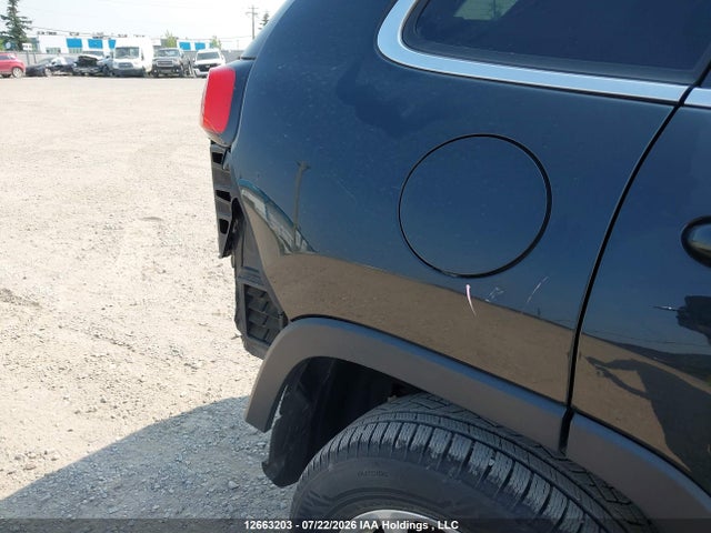 12663203 :رقم المزاد ، 1C4PJMCB9FW540632 vin ، 2015 Jeep Cherokee Latitude مزاد بيع