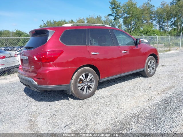 12663205 :رقم المزاد ، 5N1DR2MM5HC640209 vin ، 2017 Nissan Pathfinder S/sv/sl/platinum مزاد بيع