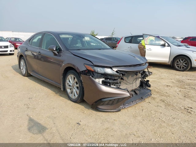 Продажа на аукционе авто 2021 Toyota Camry Se, vin: 4T1G11AK0MU425424, номер лота: 12663226