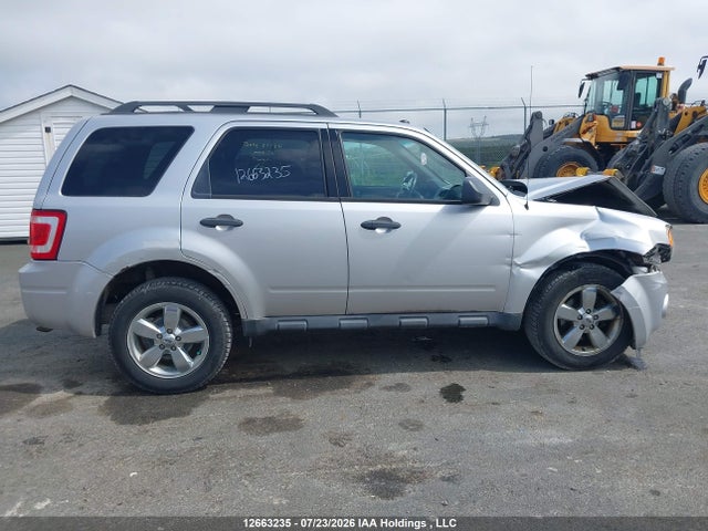 2010 Ford Escape Xlt მანქანა იყიდება აუქციონზე, vin: 1FMCU9D77AKD03601, აუქციონის ნომერი: 12663235
