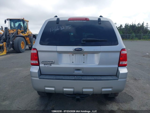 2010 Ford Escape Xlt მანქანა იყიდება აუქციონზე, vin: 1FMCU9D77AKD03601, აუქციონის ნომერი: 12663235