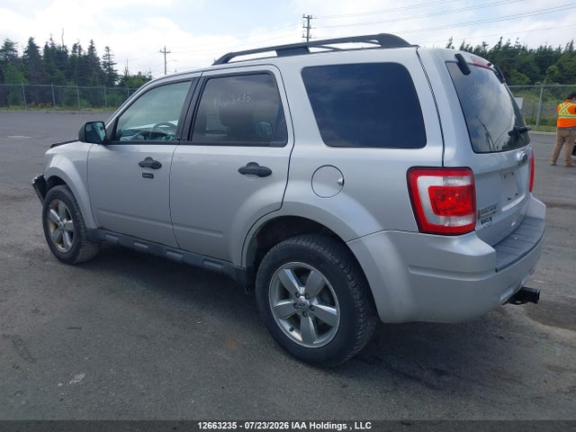 2010 Ford Escape Xlt მანქანა იყიდება აუქციონზე, vin: 1FMCU9D77AKD03601, აუქციონის ნომერი: 12663235