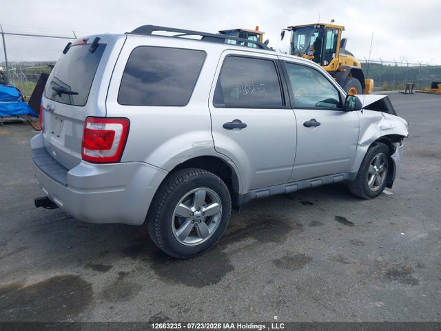 2010 Ford Escape Xlt მანქანა იყიდება აუქციონზე, vin: 1FMCU9D77AKD03601, აუქციონის ნომერი: 12663235