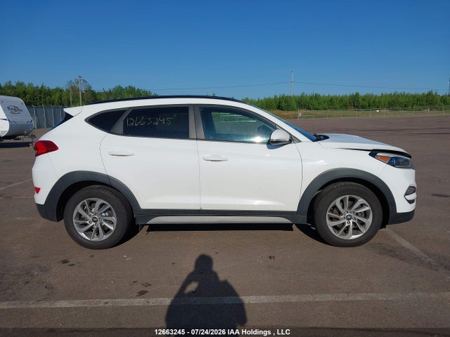 2017 Hyundai Tucson Limited/sport And Eco/se მანქანა იყიდება აუქციონზე, vin: KM8J3CA41HU440047, აუქციონის ნომერი: 12663245