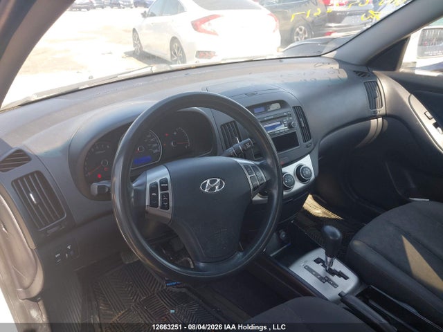 2010 Hyundai Elantra Gls მანქანა იყიდება აუქციონზე, vin: KMHDU4AD8AU028617, აუქციონის ნომერი: 12663251
