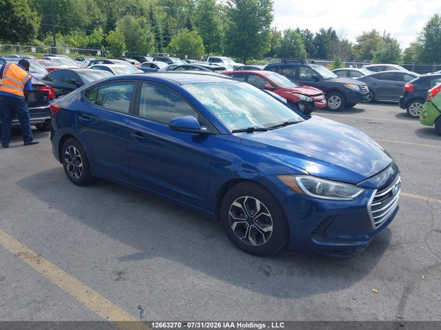 2017 5NPD74LF8HH135648 main image