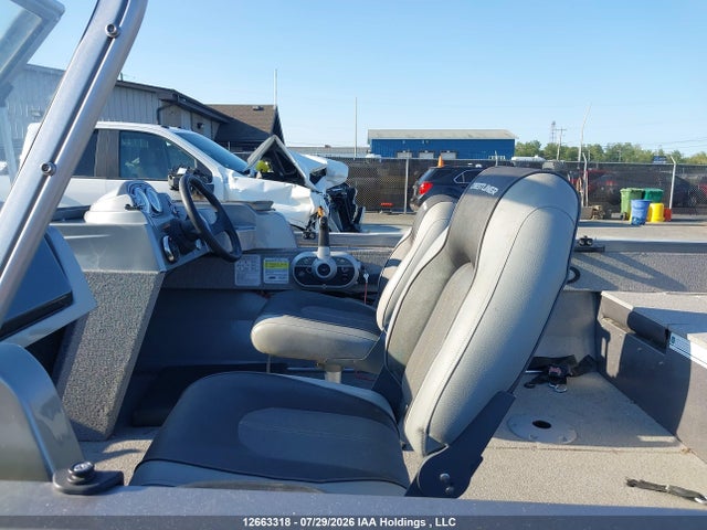 Crestliner Sport Angler 1650 2017 1MDAHAR10HA611377 Image 5