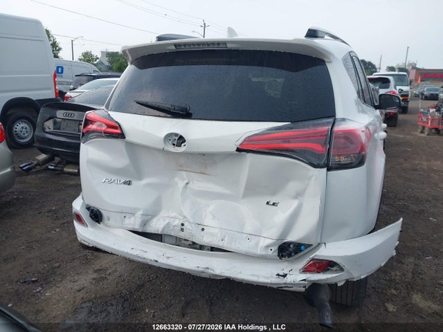 2018 Toyota Rav4 Le მანქანა იყიდება აუქციონზე, vin: 2T3ZFREV6JW502135, აუქციონის ნომერი: 12663320