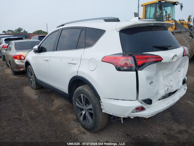 2018 Toyota Rav4 Le მანქანა იყიდება აუქციონზე, vin: 2T3ZFREV6JW502135, აუქციონის ნომერი: 12663320
