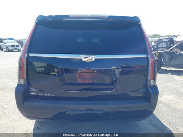 Cadillac Escalade Platinum 2016 1GYS4DKJ5GR400131 Image 17