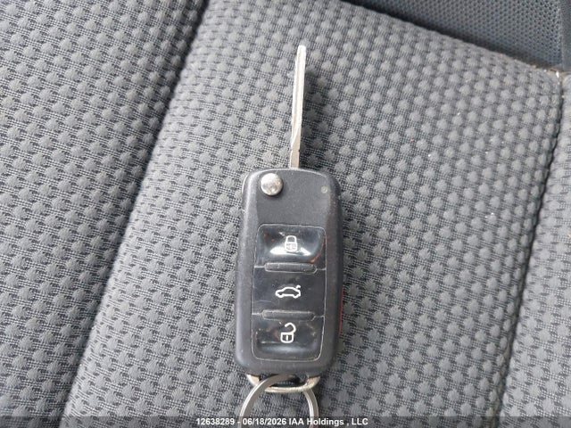 2012 Volkswagen Golf მანქანა იყიდება აუქციონზე, vin: WVWDM7AJXCW284244, აუქციონის ნომერი: 12638289
