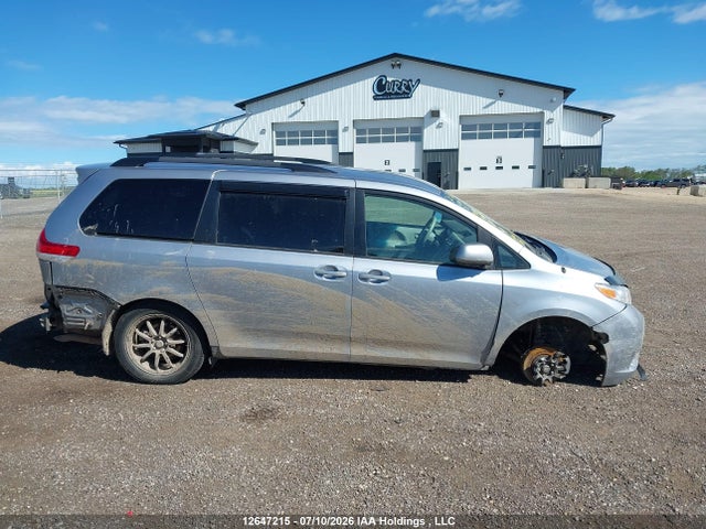 Продажа на аукционе авто 2012 Toyota Sienna Le 7 Passenger, vin: 5TDJK3DCXCS040530, номер лота: 12647215