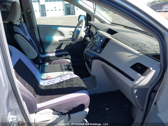 Продажа на аукционе авто 2012 Toyota Sienna Le 7 Passenger, vin: 5TDJK3DCXCS040530, номер лота: 12647215