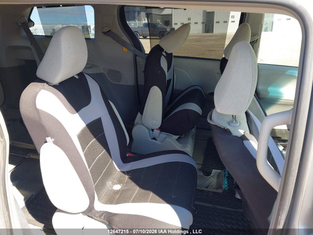 Продажа на аукционе авто 2012 Toyota Sienna Le 7 Passenger, vin: 5TDJK3DCXCS040530, номер лота: 12647215