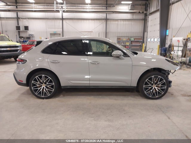 Продажа на аукционе авто 2025 Porsche Macan T, vin: WP1AA2A54SLB14655, номер лота: 12646075