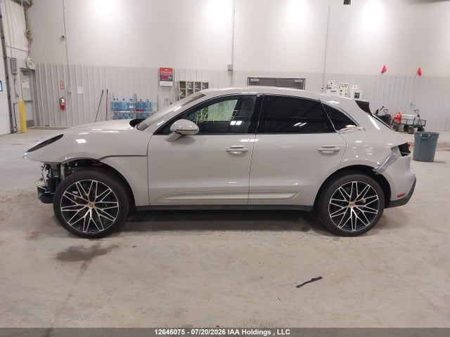 Продажа на аукционе авто 2025 Porsche Macan T, vin: WP1AA2A54SLB14655, номер лота: 12646075