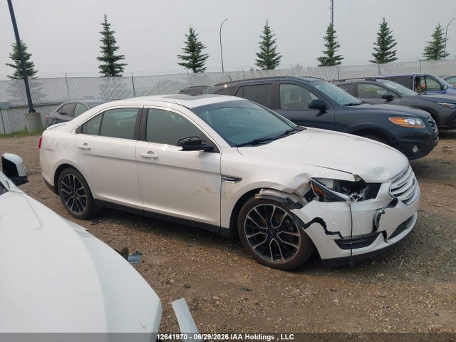 Ford Taurus Limited 2017 1FAHP2J81HG115908 Image 13