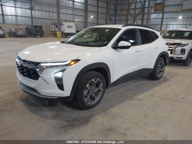 Chevrolet TRAX 1LT 2026 KL77LHE28TC069193 Image 2