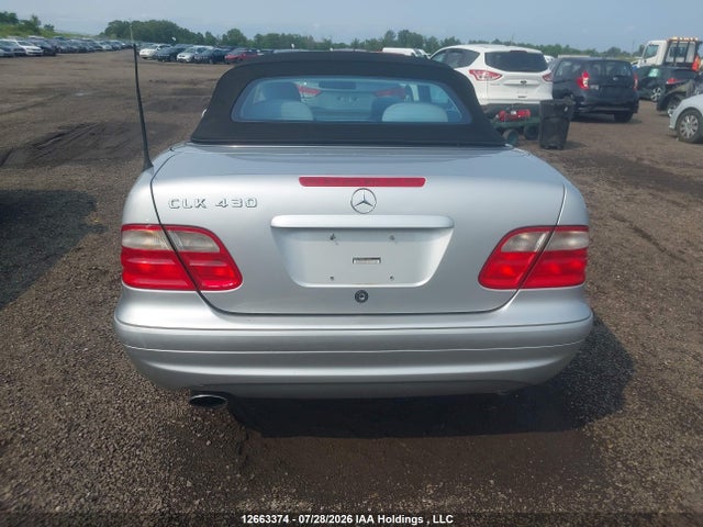 Продажа на аукционе авто 2002 Mercedes-benz Clk-class, vin: WDBLK70G92T118433, номер лота: 12663374
