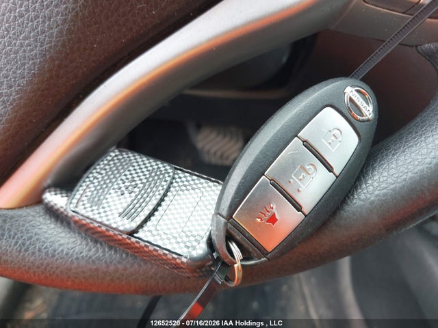 12652520 :رقم المزاد ، 5N1AT2MT9FC886527 vin ، 2015 Nissan Rogue S/sv مزاد بيع