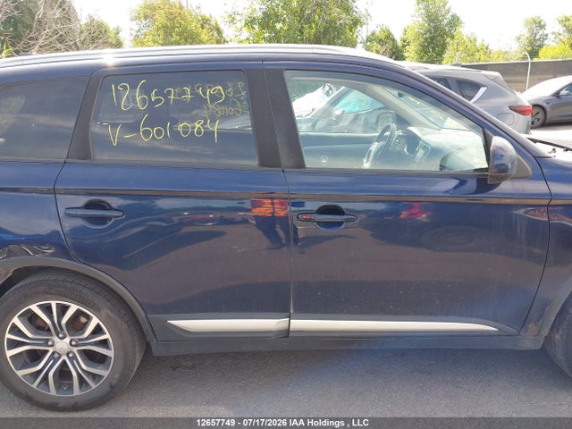 Mitsubishi Outlander Es 2017 JA4AZ2A30HZ601084 Image 13