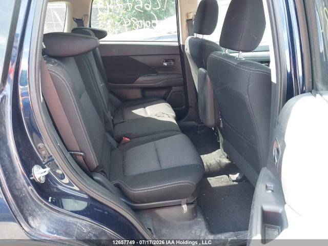 Mitsubishi Outlander Es 2017 JA4AZ2A30HZ601084 Image 8