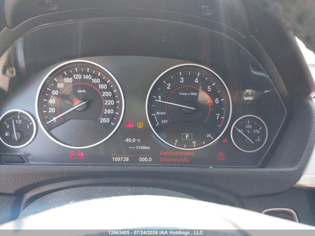 12663405 :رقم المزاد ، WBA8A3C58HK691283 vin ، 2017 Bmw 320 Xi مزاد بيع