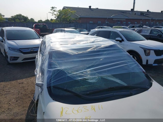 Продажа на аукционе авто 2016 Honda Cr-v Ex, vin: 2HKRM4H56GH111619, номер лота: 12663411