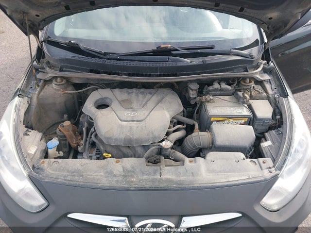 12658883 :رقم المزاد ، KMHCU5AE4DU084035 vin ، 2013 Hyundai Accent Gls مزاد بيع