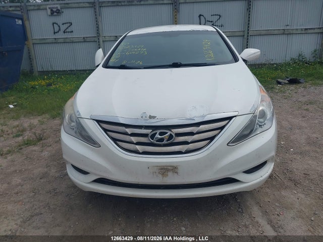 12663429 :رقم المزاد ، 5NPEB4AC6DH604273 vin ، 2013 Hyundai Sonata Gl مزاد بيع