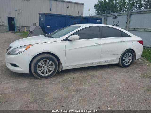 12663429 :رقم المزاد ، 5NPEB4AC6DH604273 vin ، 2013 Hyundai Sonata Gl مزاد بيع