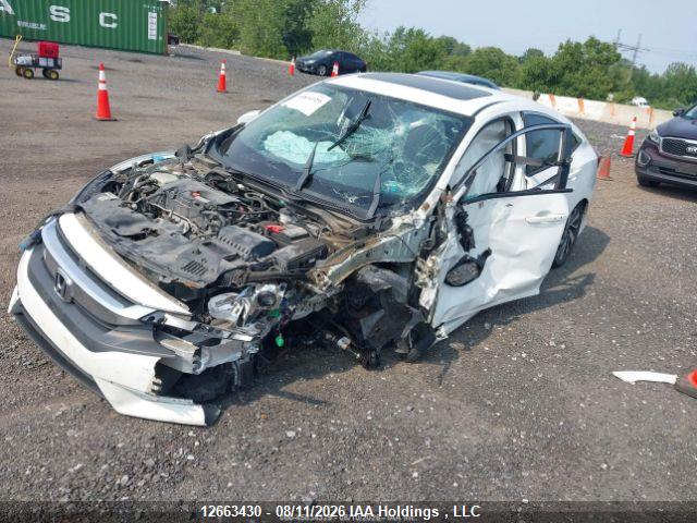 Honda CIVIC EX 2018 2HGFC2F85JH001797 Image 3