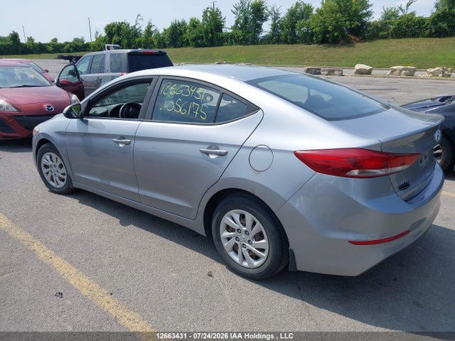 Продажа на аукционе авто 2017 Hyundai Elantra Se, vin: 5NPD74LF1HH056175, номер лота: 12663431