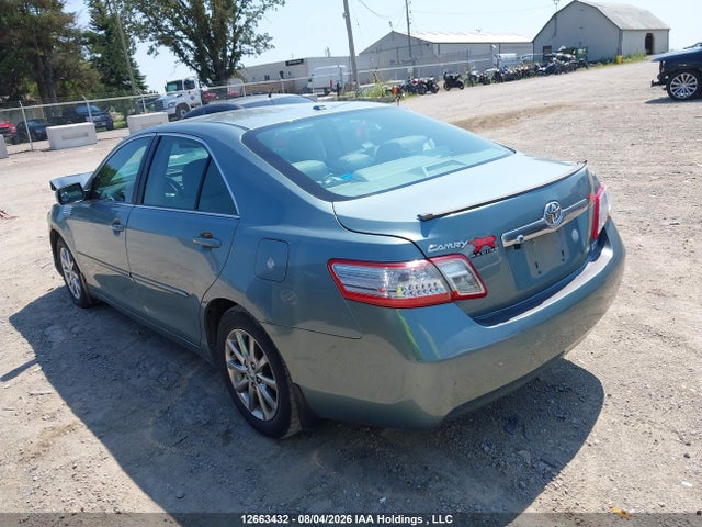 2011 Toyota Camry Hybrid მანქანა იყიდება აუქციონზე, vin: 4T1BB3EK3BU127511, აუქციონის ნომერი: 12663432