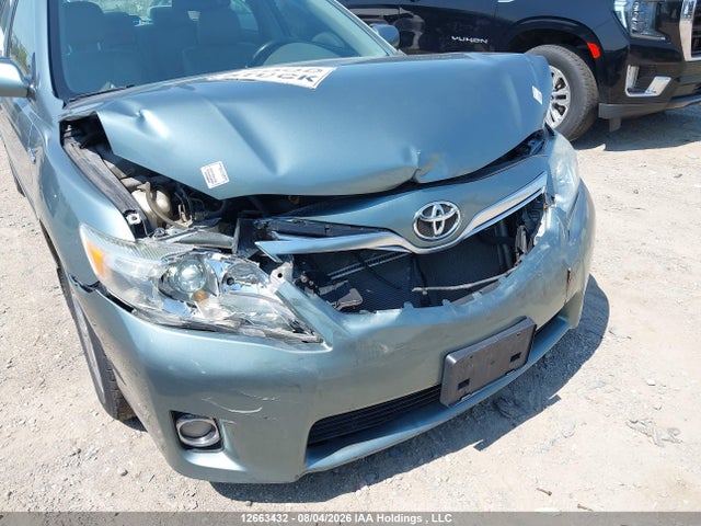2011 Toyota Camry Hybrid მანქანა იყიდება აუქციონზე, vin: 4T1BB3EK3BU127511, აუქციონის ნომერი: 12663432