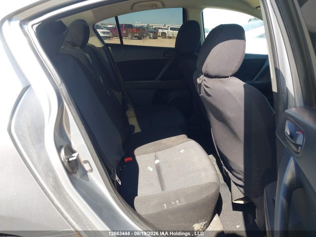 12663444 :رقم المزاد ، JM1BL1UF1B1434994 vin ، 2011 Mazda 3 I مزاد بيع