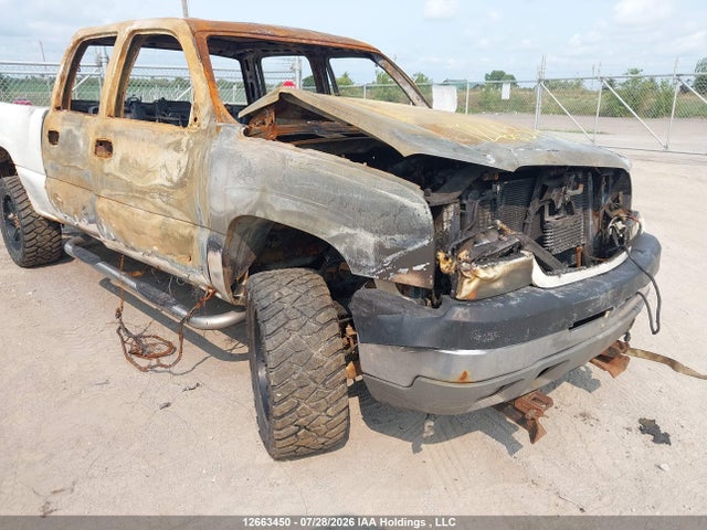 2004 Chevrolet Silverado K2500 Heavy Duty მანქანა იყიდება აუქციონზე, vin: 1GCHK23294F261569, აუქციონის ნომერი: 12663450