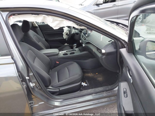 1N4BL4BW9NN384692 Nissan Altima 2.5 Se
